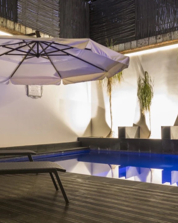 Outdoor Pool Naura Hotel Boutique - Outdoor Pool