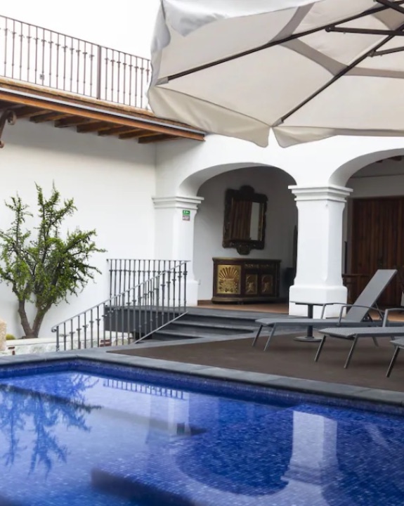 Outdoor Pool Naura Hotel Boutique - Outdoor Pool