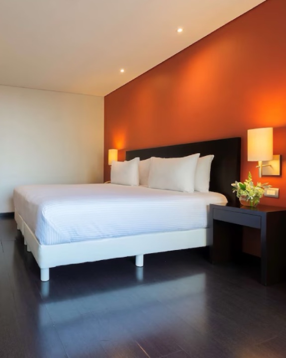 Superior Room NH Puebla -Superior Room