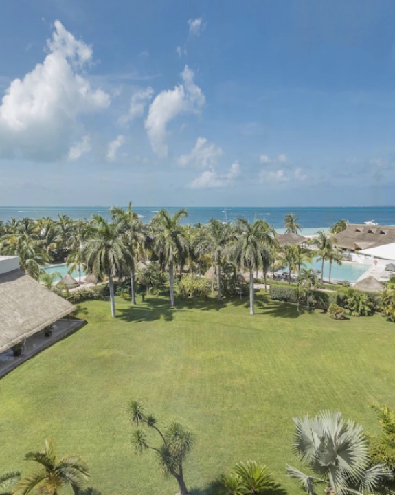 Aerial View Presidente Intercontinental Cancun - Aerial View